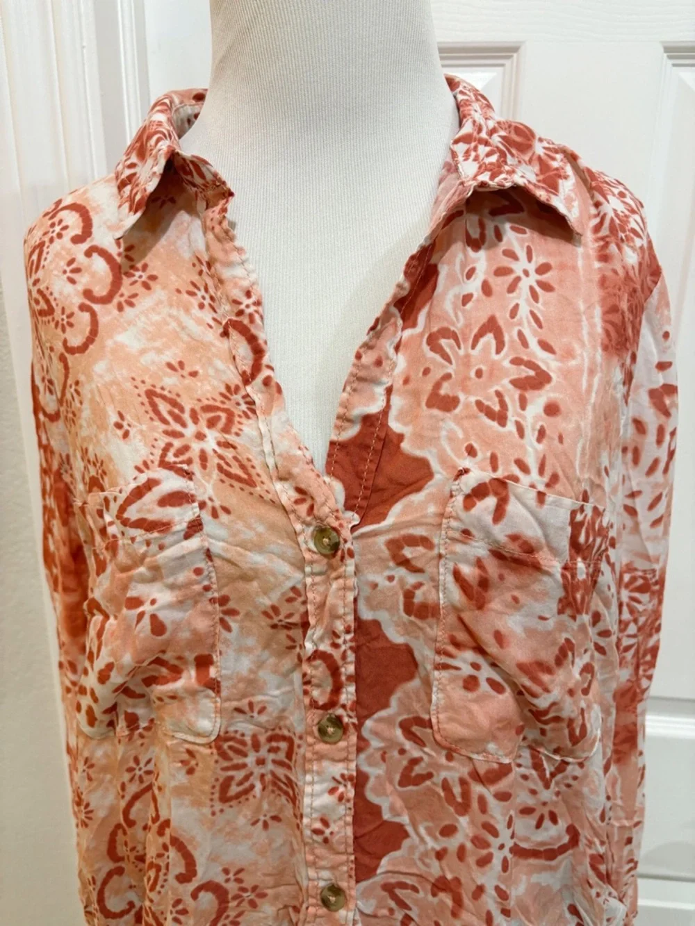 Pilcro Anthropologie Romy Relaxed Buttondown Medium - Picture 4 of 9